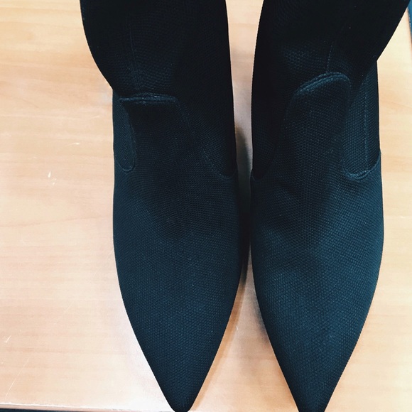 NWOT (SZ 8, 10) Stuart Weitzman Sock Booties - Picture 8 of 8